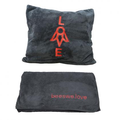 XL Cuddly Pillow Blanket