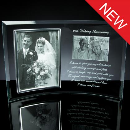 6mm Curved Clear Frame with 5" x 7" Chrome Photo-Frame